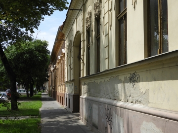 Mester u. 27.