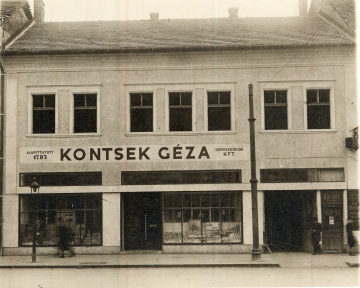 Kontsek-ház