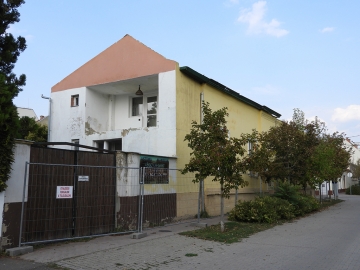 Jókai u. 7. 