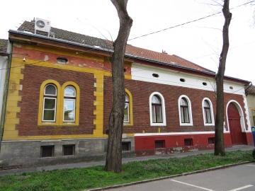 Ajtó u. 23.