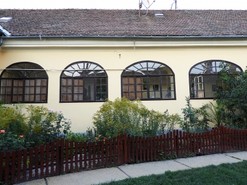 Széchenyi u. 4.