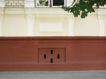 Kígyó u. 33.