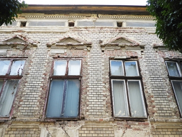 Kígyó u. 25.
