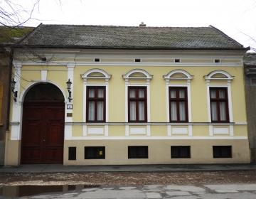 Tóth Árpád u. 4.