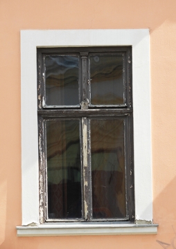 Széchenyi u. 44.