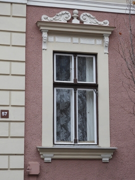 Arany János u. 57.