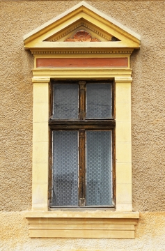 Eötvös u. 73.