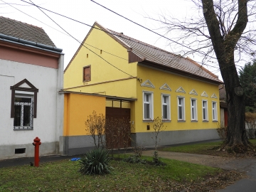Ajtó u. 12.