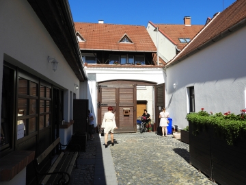 Nagy-Gál István u. 6.