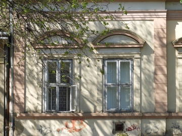 Mester u. 31.