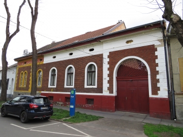Ajtó u. 23.