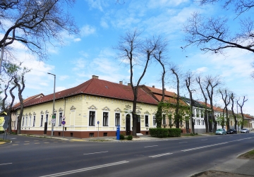 Szent Anna u. 48.