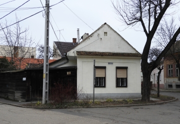 Kígyó u. 42.