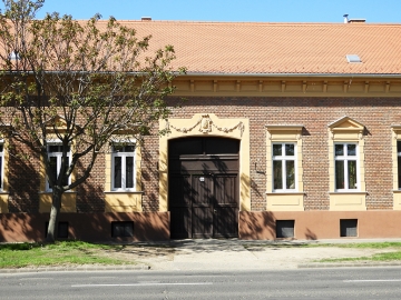 Mester u. 29.