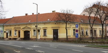 Szent Anna u. 66.