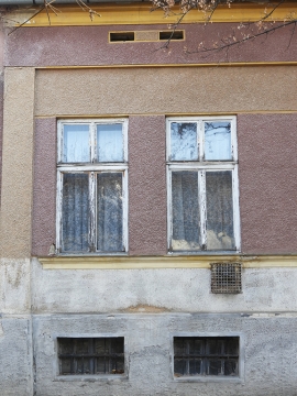 Lorántffy u. 40.