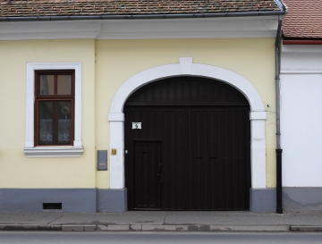 Széchenyi u. 4.