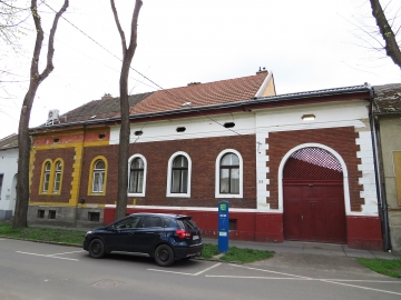 Ajtó u. 23.